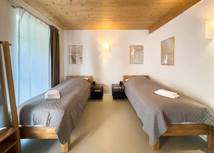 Ruhige Apartments Mit Guter Bahnanbindung Und Kuechennutzung