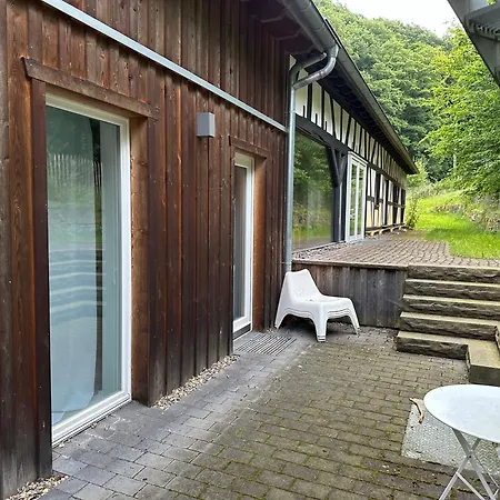 Ruhige Apartments Mit Guter Bahnanbindung Und Kuechennutzung Rosrath Exterior photo